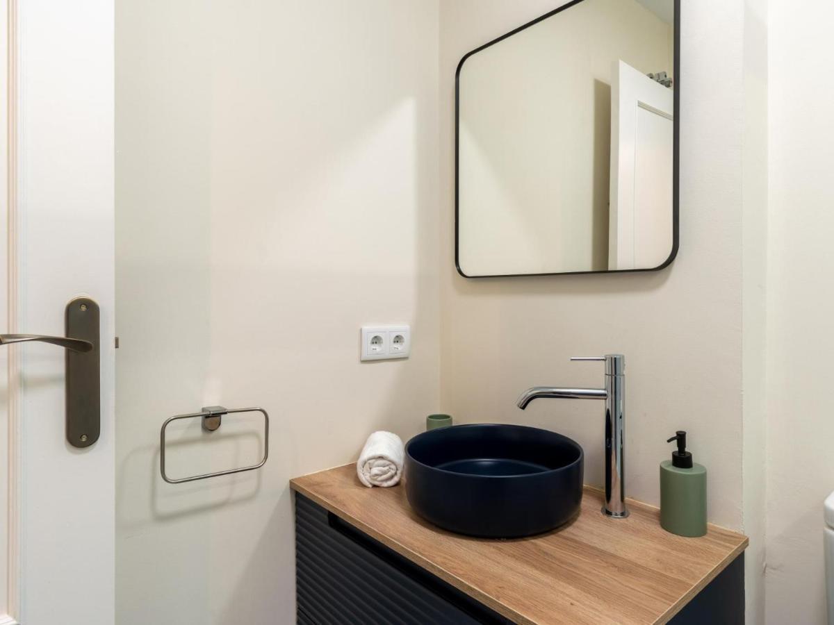 Holi-Rent Penthouse Penuelas Sevilla Exterior foto